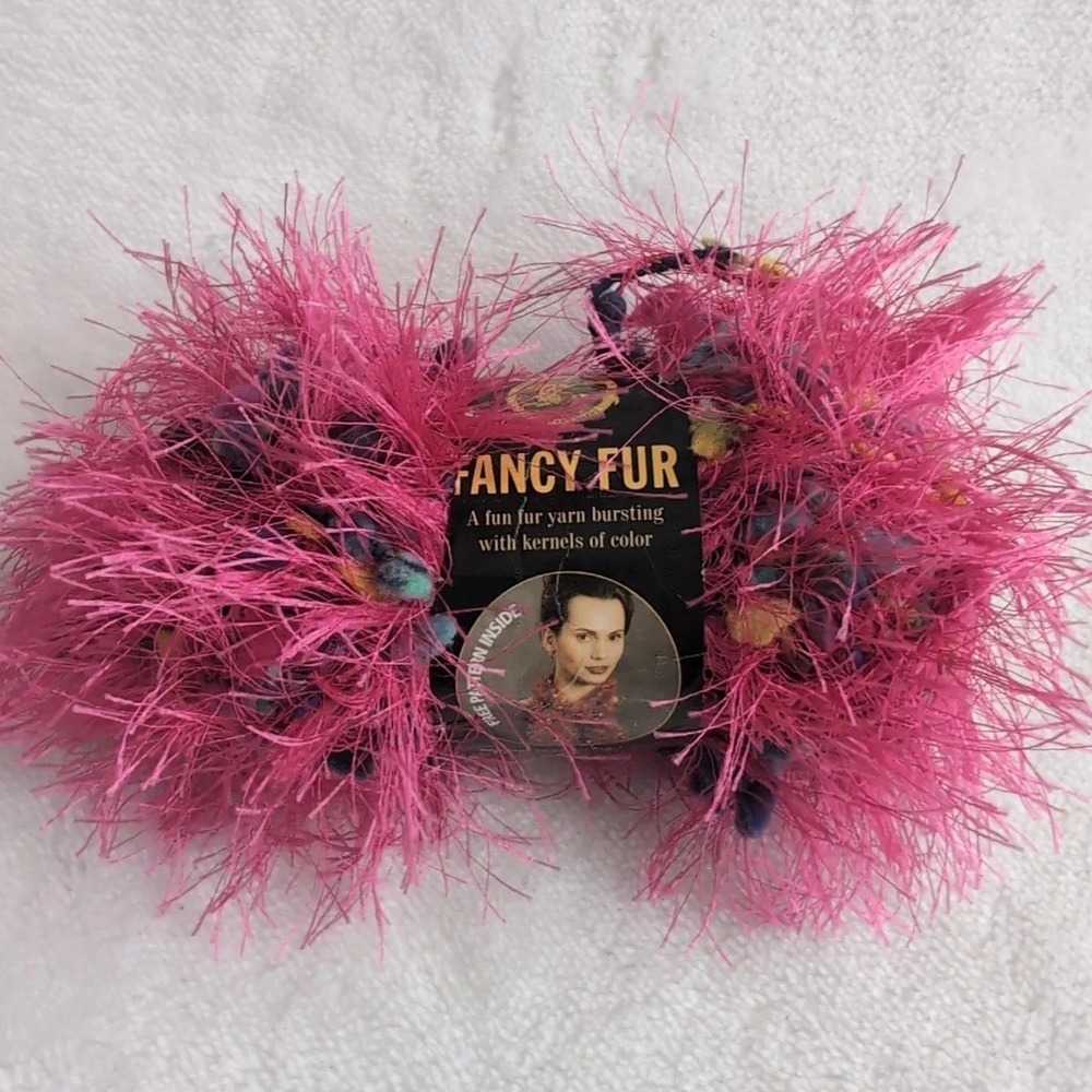 Lion Brand Fancy Fur Party Pink Novelty Yarn